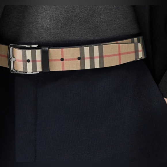 Burberry Check and Leather Belt Size 100 - Picture 6 of 10